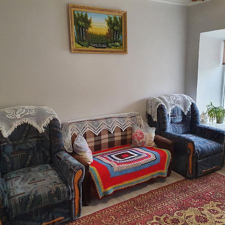 Authentic Apartment In The Centre Chişinău Extérieur photo