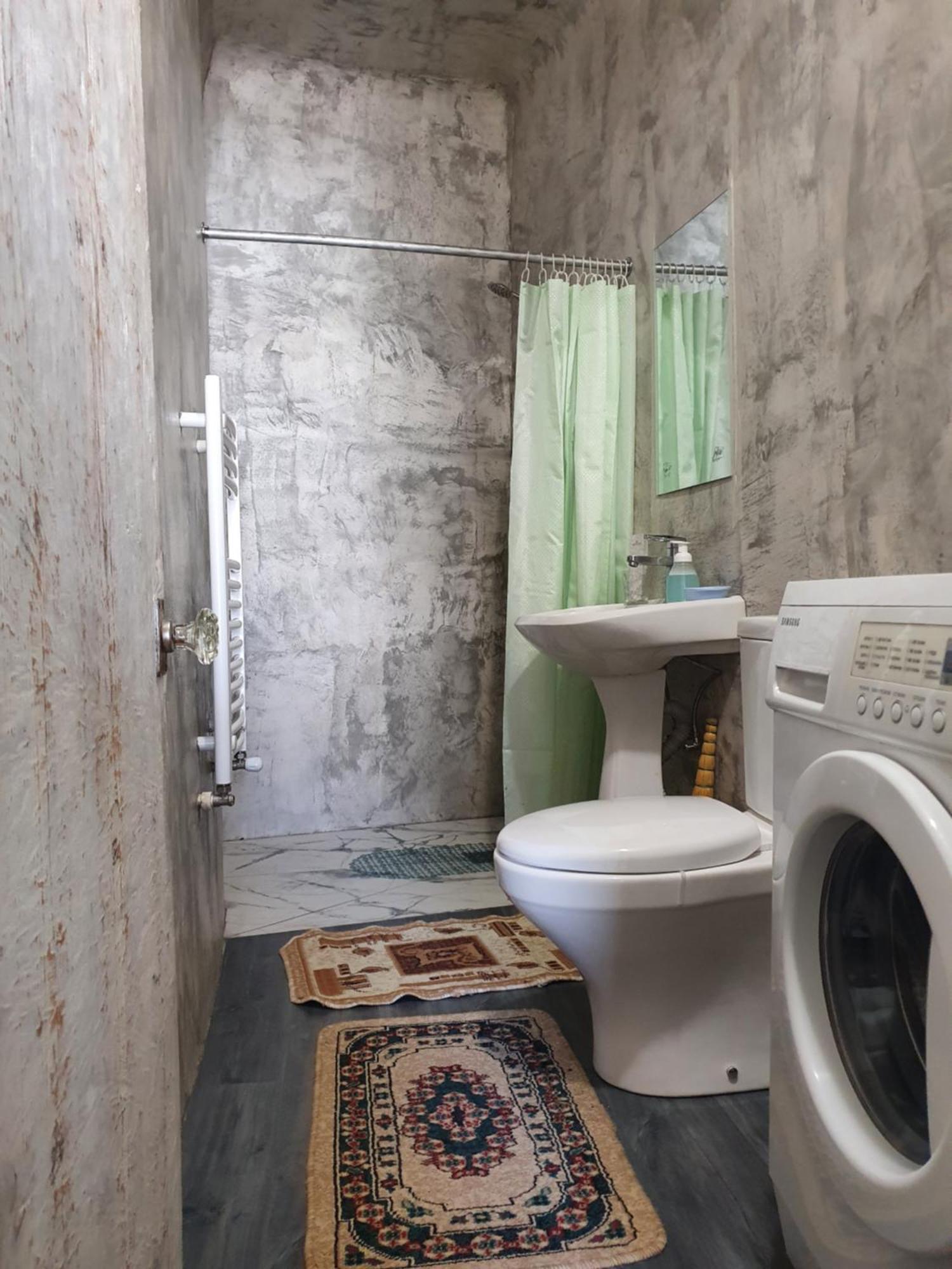 Authentic Apartment In The Centre Chişinău Extérieur photo